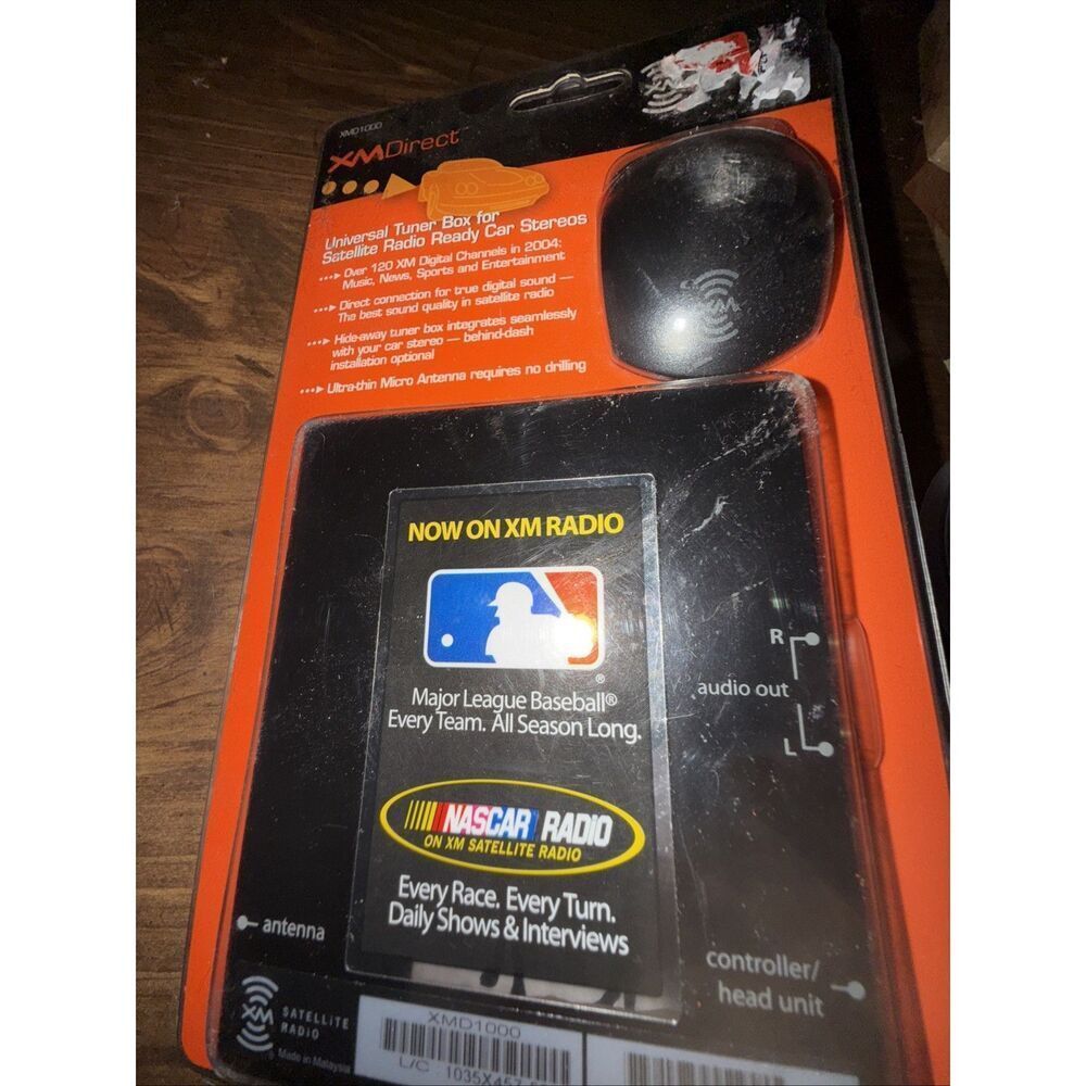 XM Direct XMD1000 Universal XM satellite Radio Tuner for Vehicle